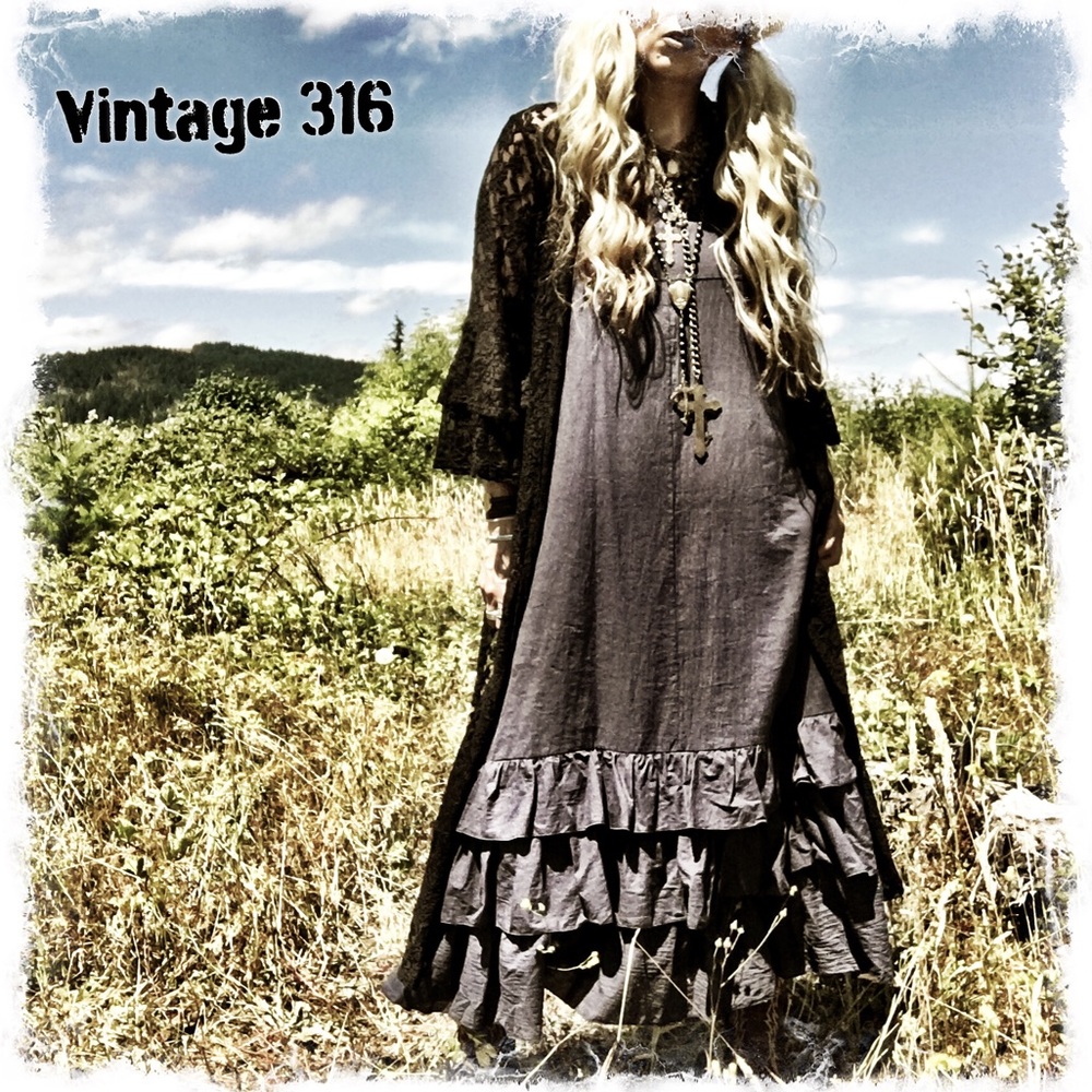 PLUS SIZE ♥️ Black Lace Duster - Picture 7 of 8